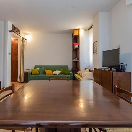 Appartement Incantevole In Centro - Des Alpes